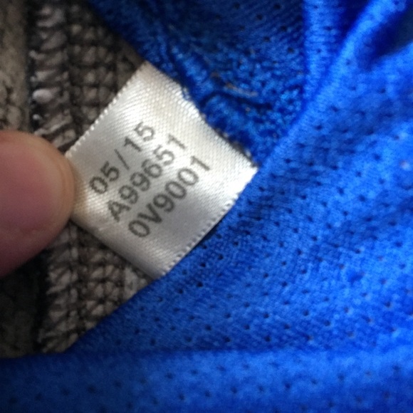 Adidas hoodie, size M - Picture 5 of 8